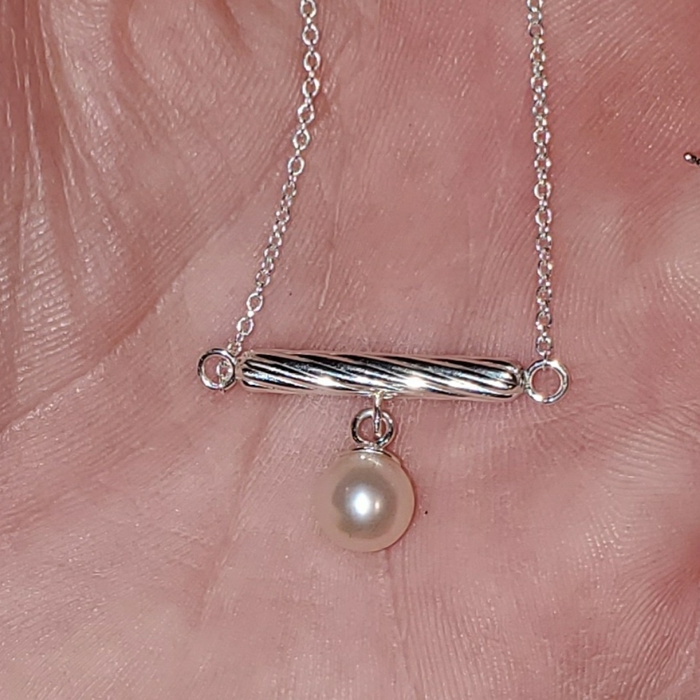 Vantel Pearls Sublime necklace and earrings